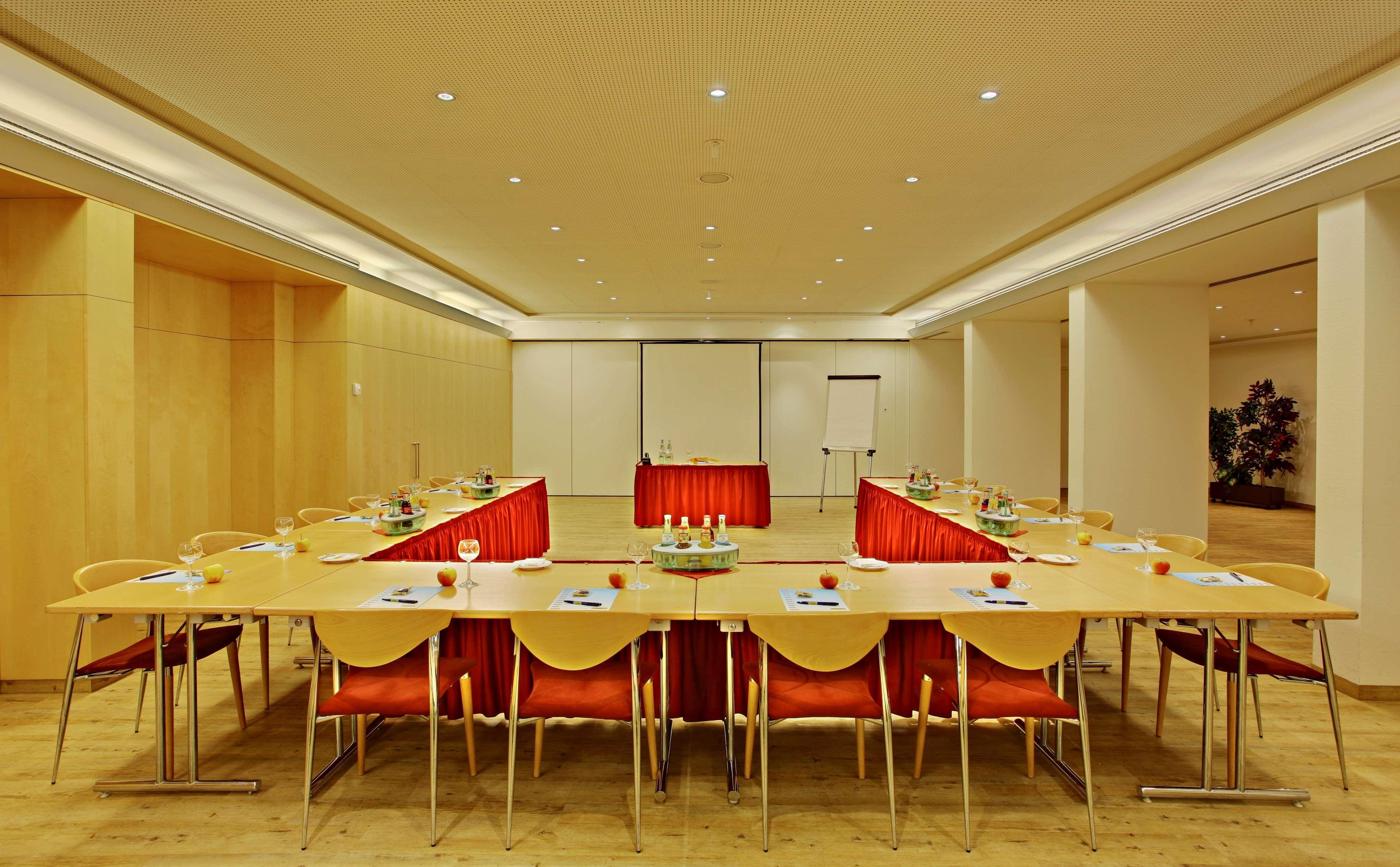 Best Western Hotel Sindelfingen City Бизнес фото
